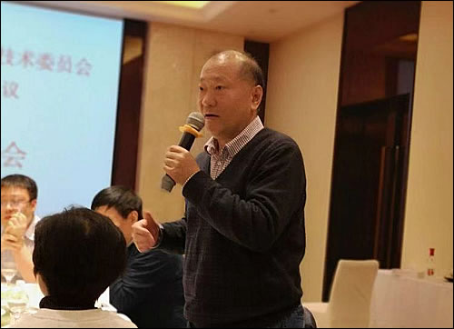 全國電焊機(jī)標(biāo)準(zhǔn)化技術(shù)委員會(huì)七屆一次會(huì)議14日在(圖43)
